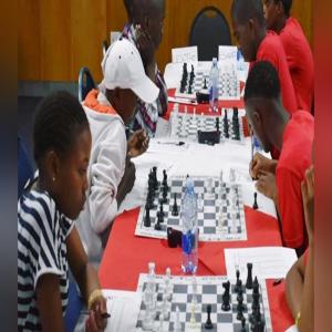 chess game (in Images players and winners in 2024)